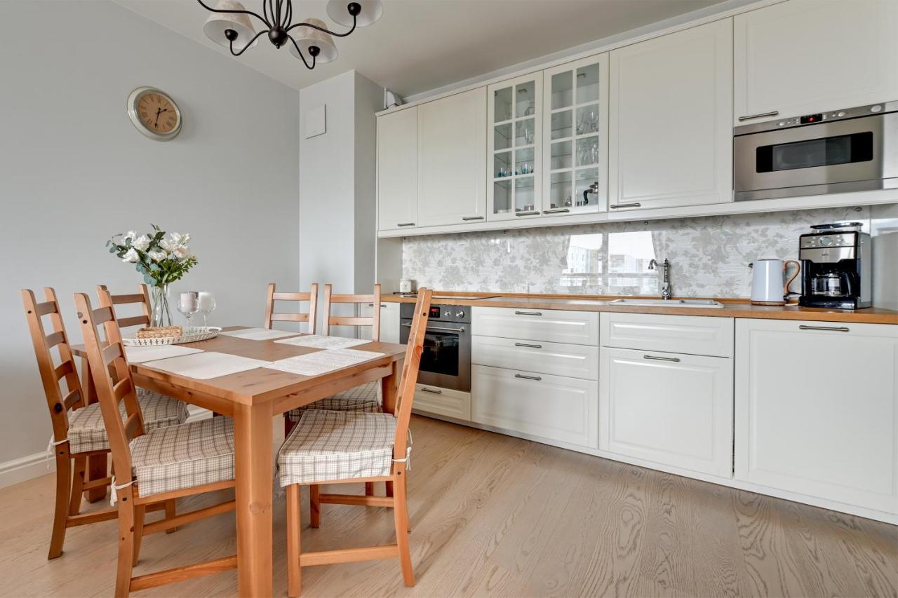 Apartments Riva - Nadmorski Dwor Premium Gdansk Bagian luar foto